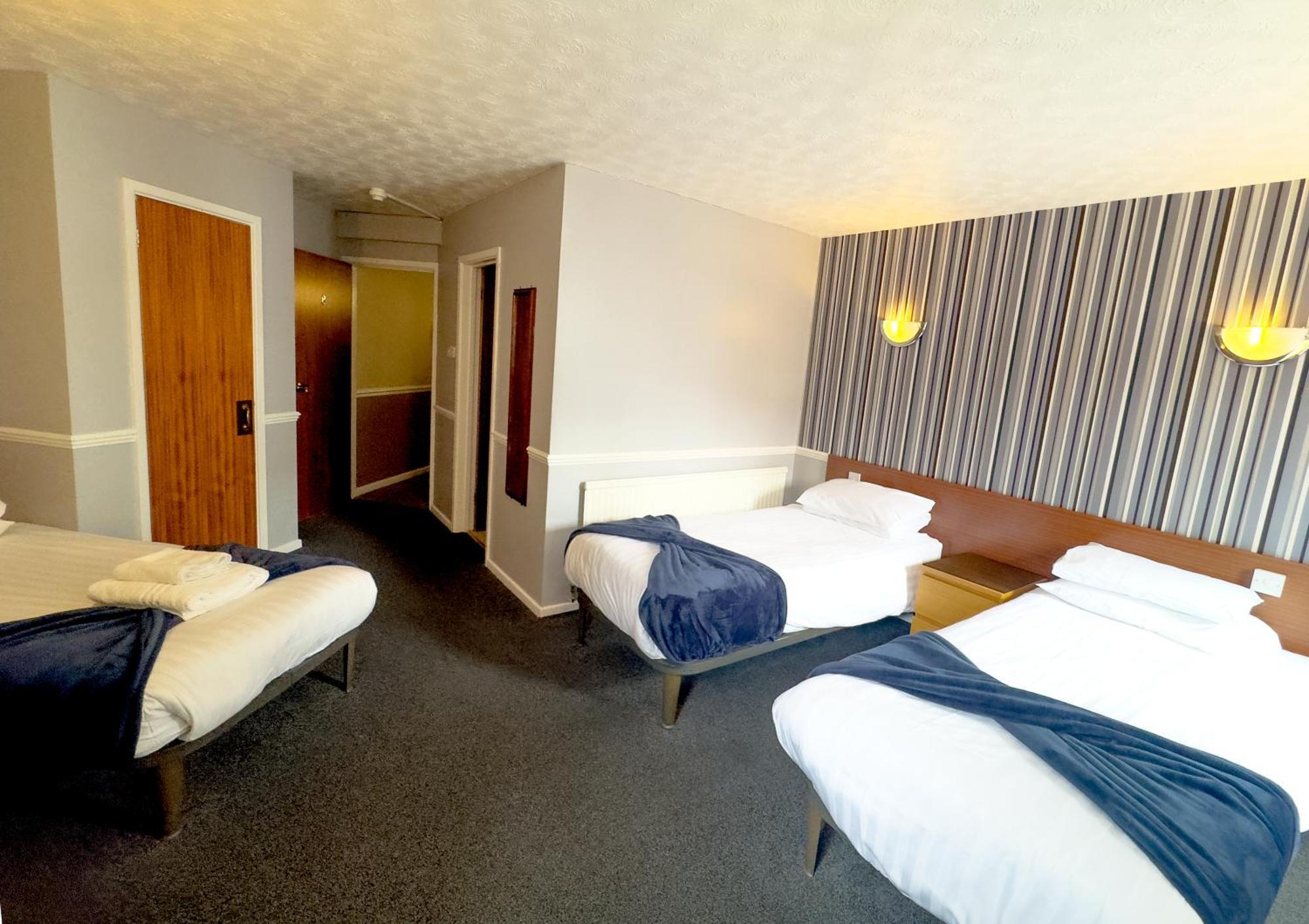 Woodham Ferrers The Oakland Hotel מראה חיצוני תמונה