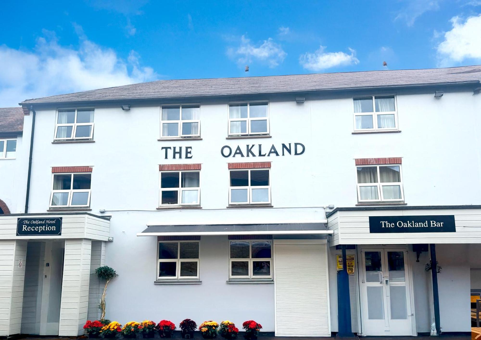 Woodham Ferrers The Oakland Hotel מראה חיצוני תמונה